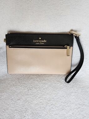 kate spade Black and Cream Two-Tone Wristlet Clutch